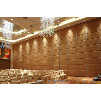 Durable And Easy To Use Hotel Acoustic Movable Wall Divides Soundproof Folding Partition Wall For Banquet Lobby